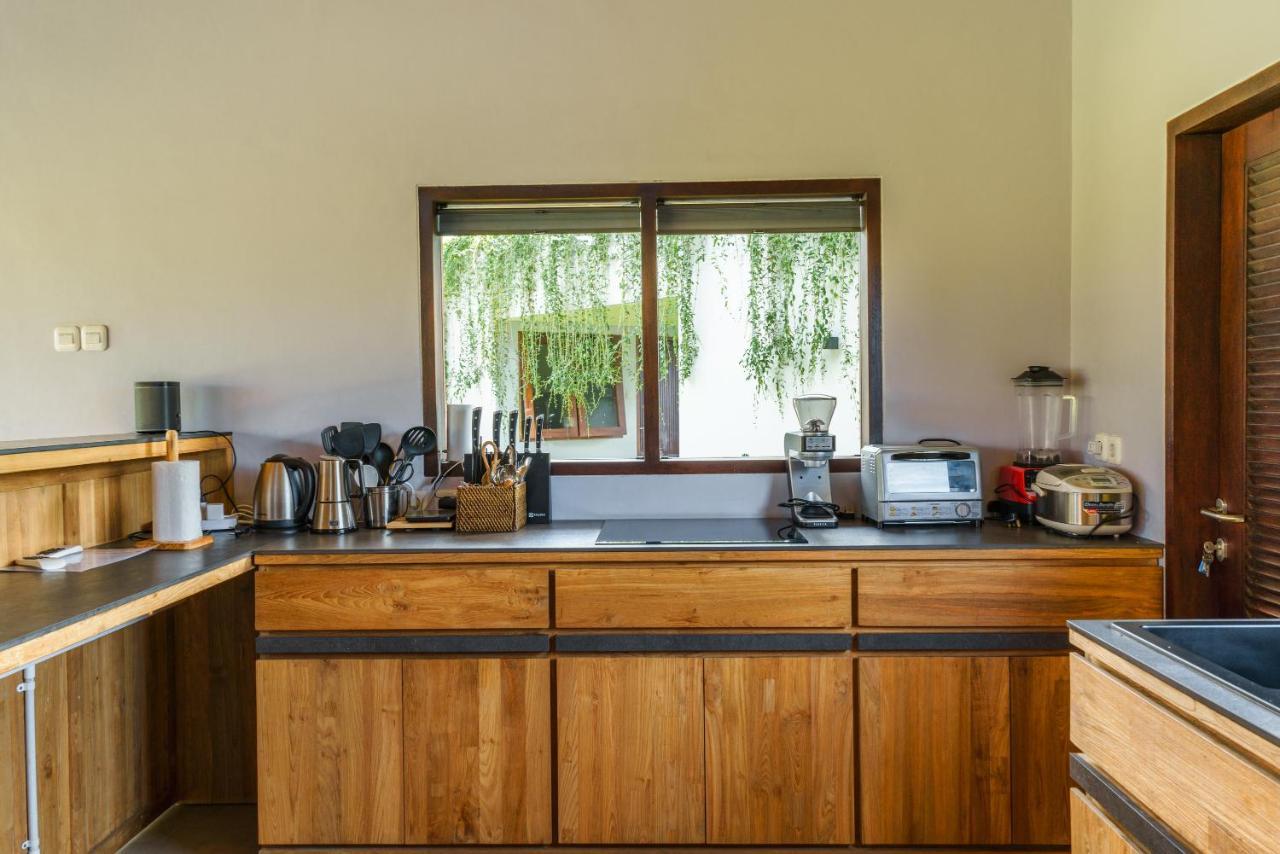 Villa Beauvida - Cozy 4- Bedroom Villa In Canggu With 18M Pool Dalung  Exterior foto